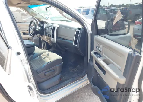 2010 Dodge Ram 1500 Slt/Sport/Trx из США, поврежденный, VIN 1D7RB1GP8AS247580